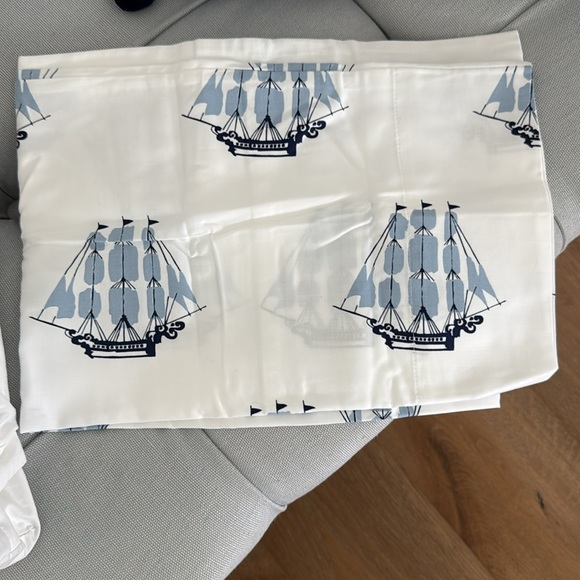 Serena & Lily TWIN Nautical White and Blue Cotton Sheets/Pillow case. - Picture 4 of 7